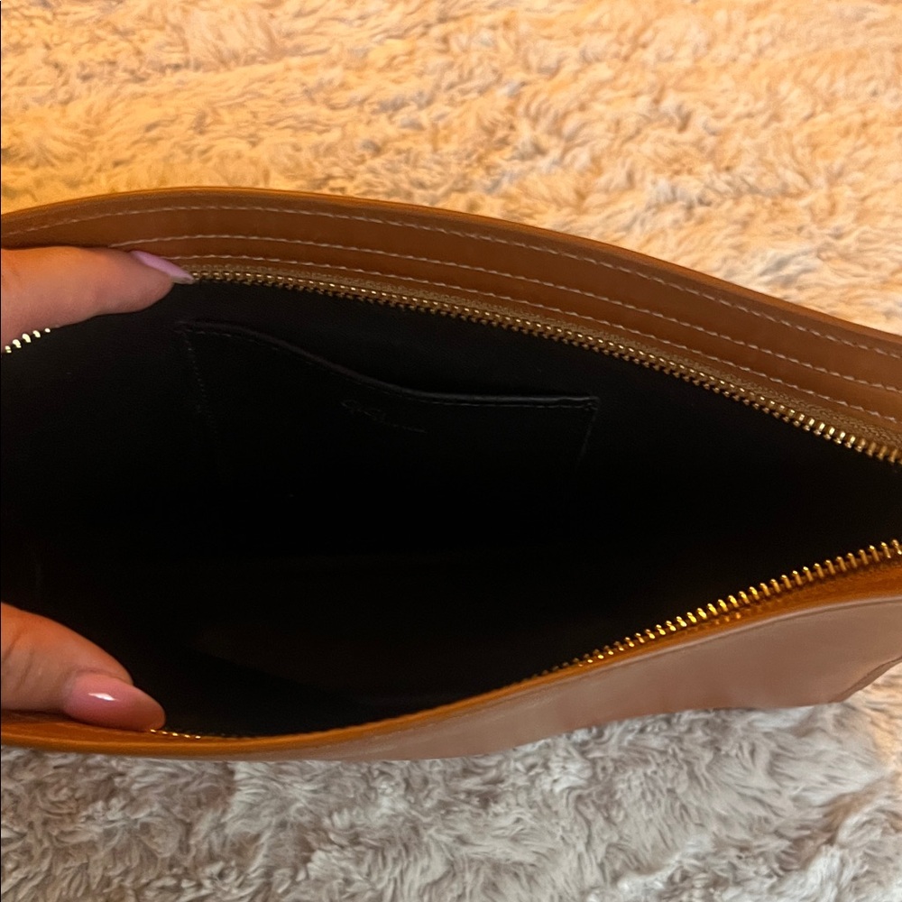 GiGi New York Tan Leather Clutch - Picture 4 of 8